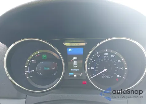 2011 Hyundai Sonata Hybrid from USA, damaged, VIN KMHEC4A4XBA016883